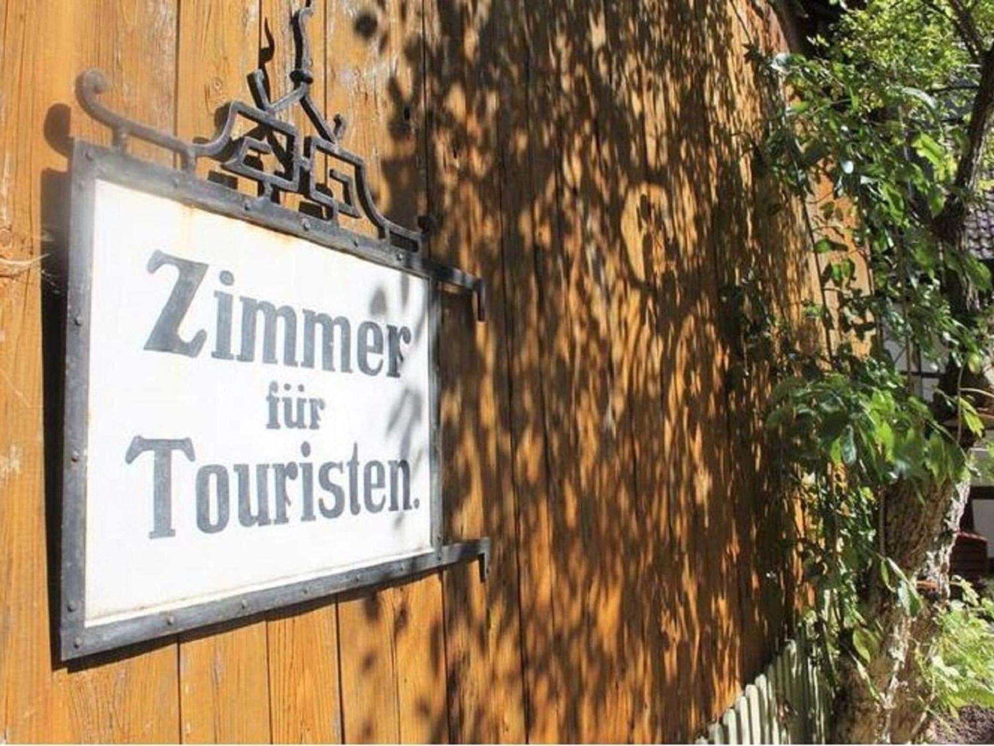Apartment In Tabarz Thuringia Near The Forest Exteriör bild